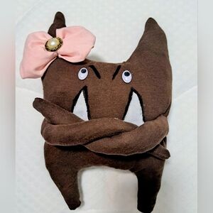 Susie Is So Made At Her Husband  10 " Tall